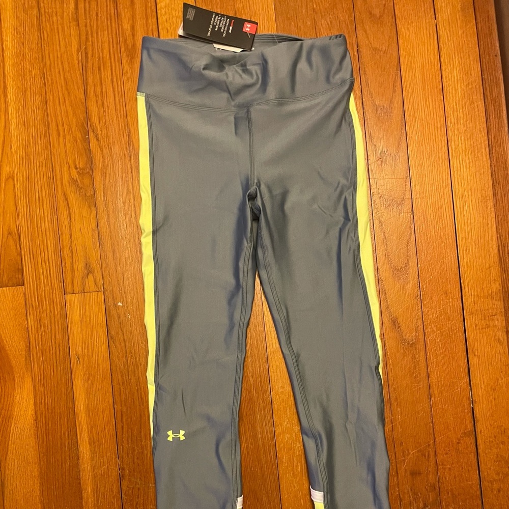 Brand new UA cropped leggings. Tags on.